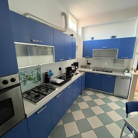 1923 Ra Centro 公寓